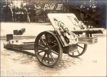 Holzmodell eines Geschützes, Juli 1923