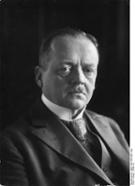 Kuno von Westarp, Porträt, 1930