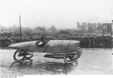 Paul Gebser auf Dixi GI 6 bei Autorennen, 1922